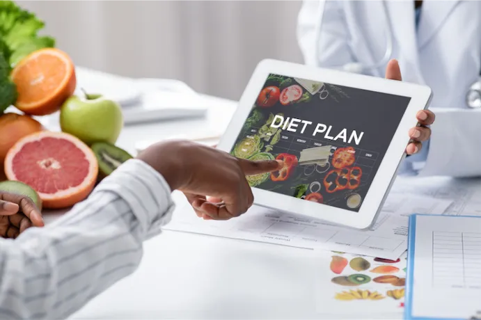 choosing diet plan at nutricop